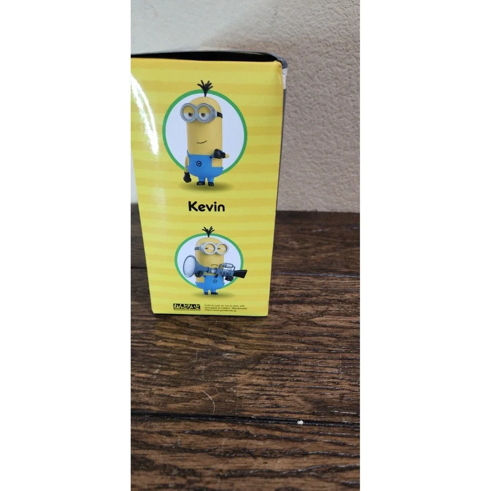 Kevin Good Smile Company Nendoroid 2302 Minions Action Figure NEW Damaged Box